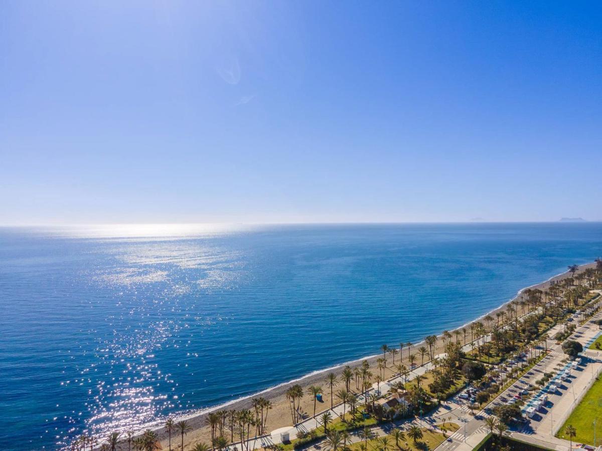 3 Bed Las Petunias, San Pedro Marbella Bagian luar foto