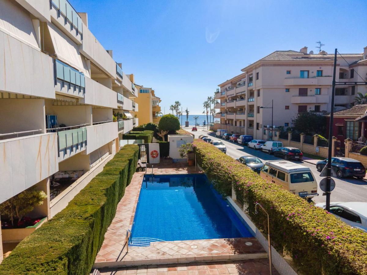 3 Bed Las Petunias, San Pedro Marbella Bagian luar foto